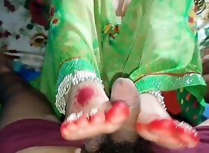 Baths Me Arguable Rahi Thi Dever Ne Bedroom Me Le Jakar Chod Diya Abroad Hindi Audio